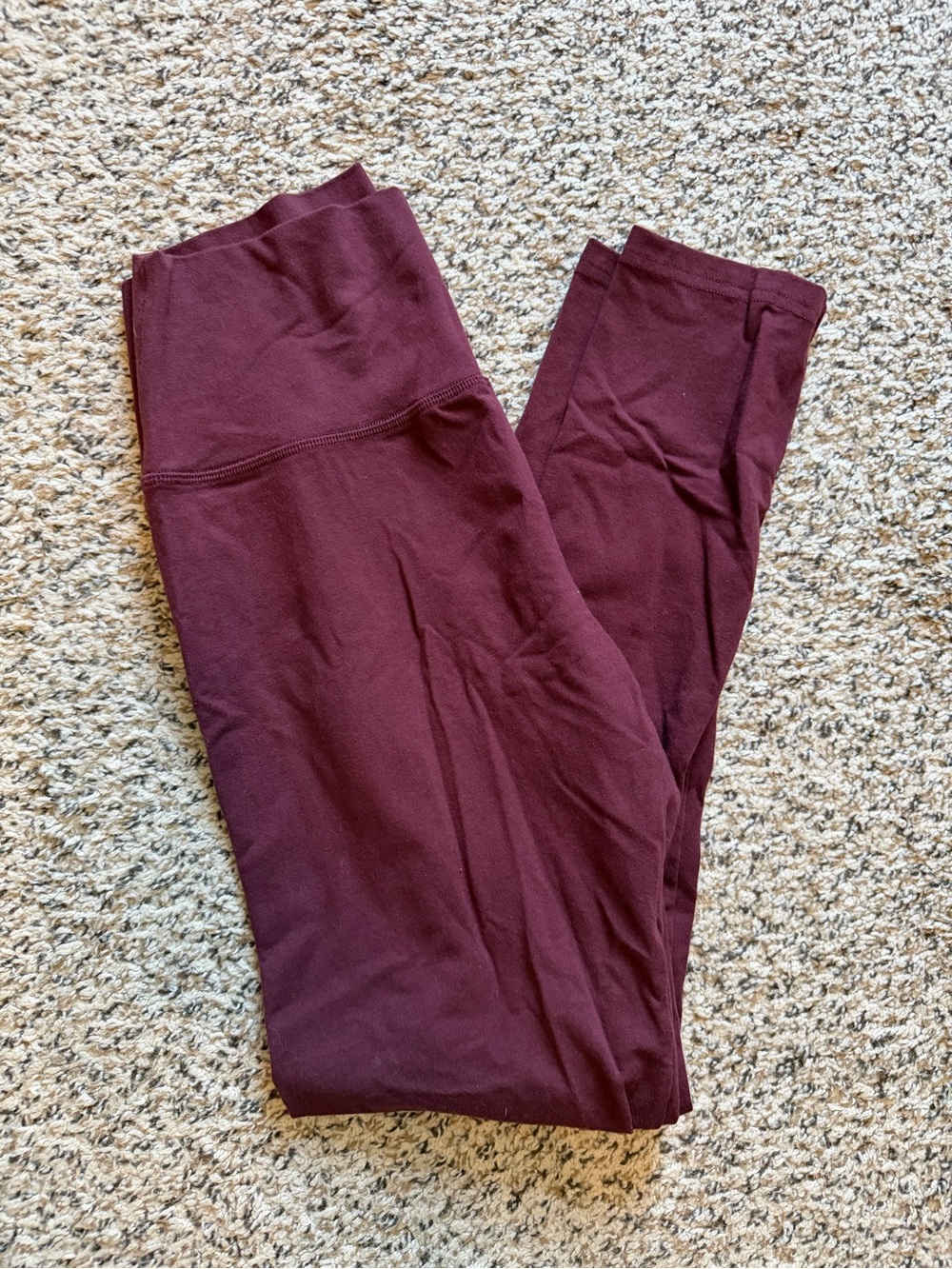 aerie Offline High-Rise Leggings in Deep Wine